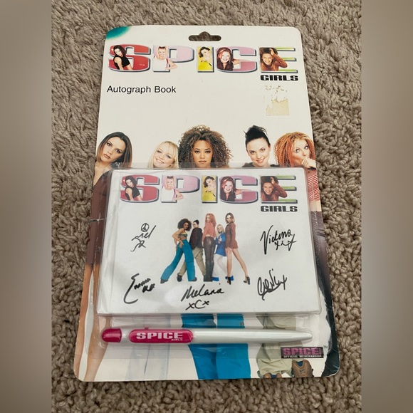 spice girl souvenirs from 1997 - Picture 6 of 11